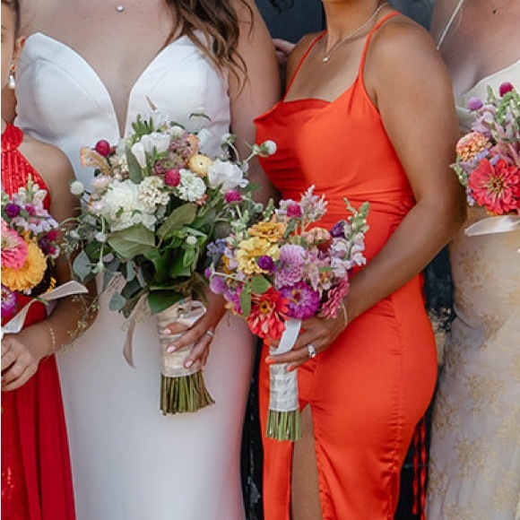 Wedding Dress - Vow’d - Picture 7 of 9